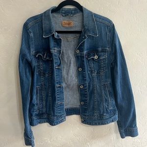 EUC Levi Jean Jacket